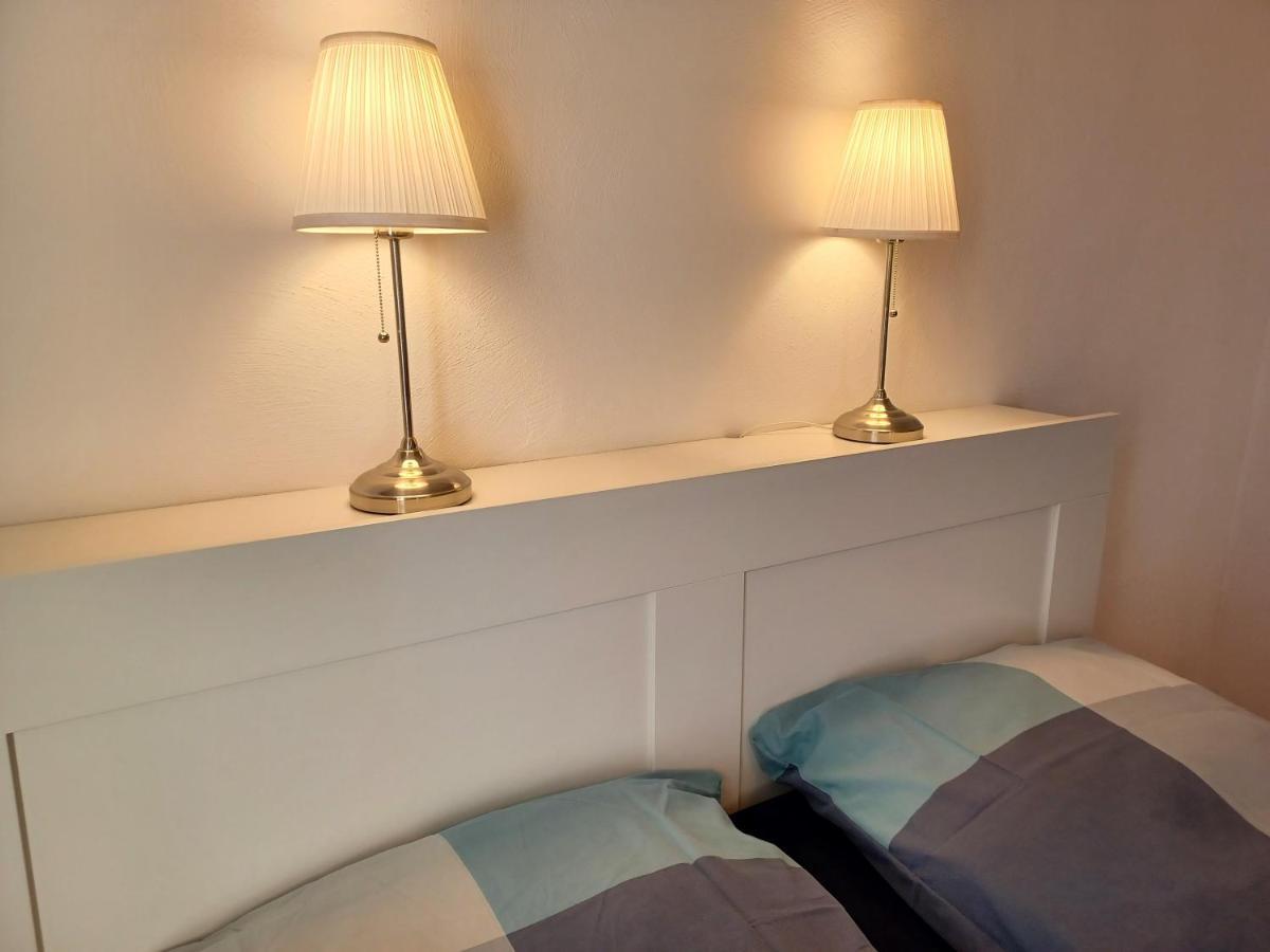 Ehemalige Bibliothek Apartment Fuer 2 Mit Kueche Kamin Netflix Parken Und Hofladen Steinhofel Dış mekan fotoğraf