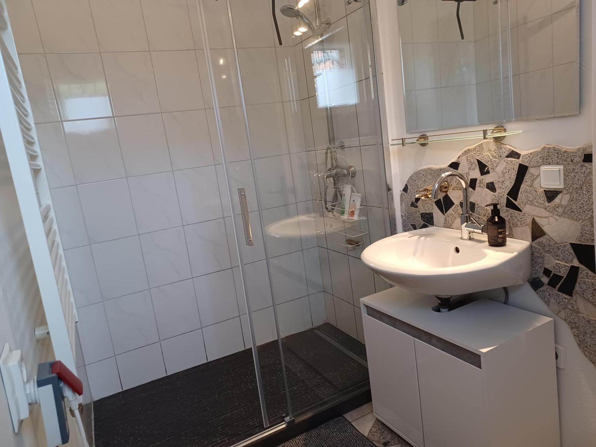 Ehemalige Bibliothek Apartment Fuer 2 Mit Kueche Kamin Netflix Parken Und Hofladen Steinhofel Dış mekan fotoğraf